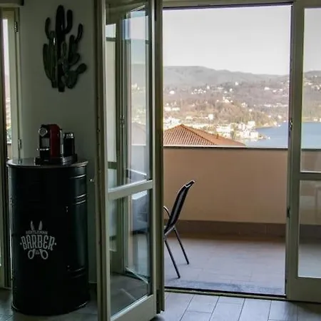 Apartment 180° On The *