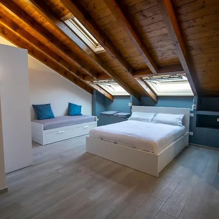 180° On The * Pella